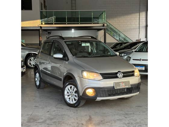 VOLKSWAGEN CROSSFOX 1.6 MI FLEX 8V 4P MANUAL